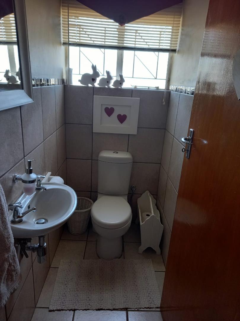 4 Bedroom Property for Sale in Reivilo Rural North West